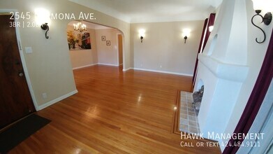 2545 Carmona Ave in Los Angeles, CA - Building Photo - Building Photo