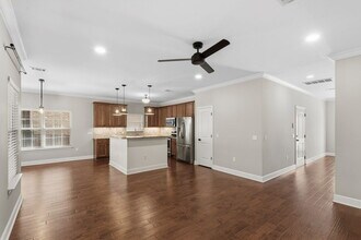 122 Big Oaks Ln in Niceville, FL - Building Photo - Building Photo