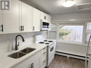 4711 River Rd in Niagara Falls, ON - Building Photo - Building Photo