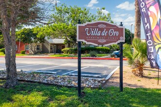 Villa De Oro in San Antonio, TX - Building Photo - Building Photo