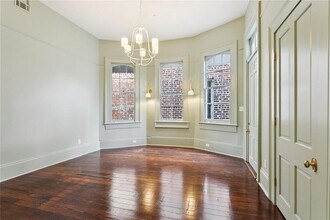 632 Esplanade Ave, Unit 201 in New Orleans, LA - Building Photo - Building Photo
