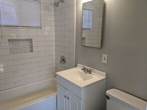 1306 Gertrude St in San Diego, CA - Building Photo - Building Photo