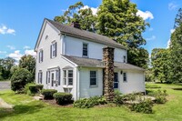 34 Old Park Lane Rd in New Milford, CT - Building Photo - Building Photo