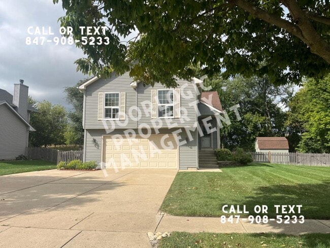 property at 965 Amberwood Pl