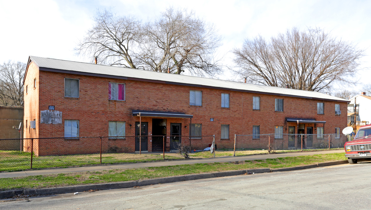 Beverly Apartments in Richmond, VA - Building Photo