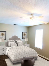 526 N Mendenhall Rd-Unit -526 N. Mendenhall - in Memphis, TN - Foto de edificio - Building Photo