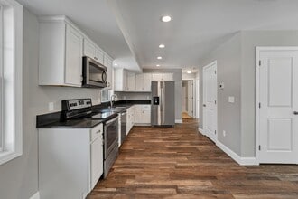 259 Stage Rd in Nottingham, NH - Building Photo - Building Photo