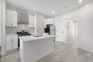 600 67th St in West New York, NJ - Building Photo