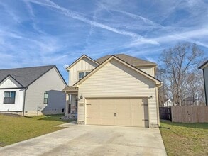 2646 Scott Dr in Clarksville, TN - Building Photo - Building Photo