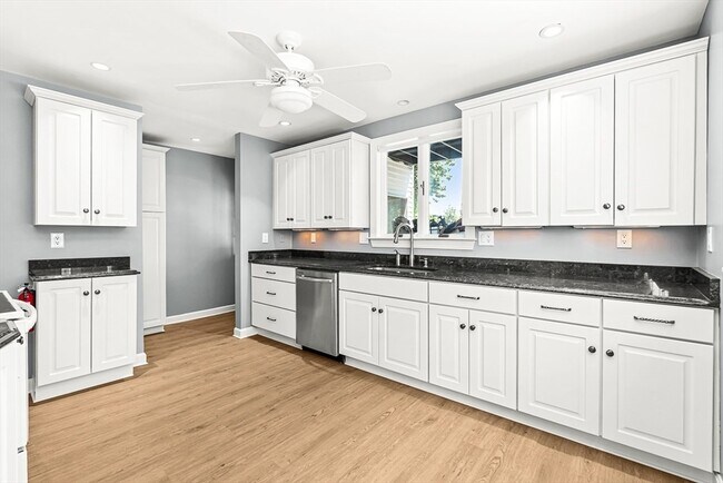 property at 29 Fenwick St