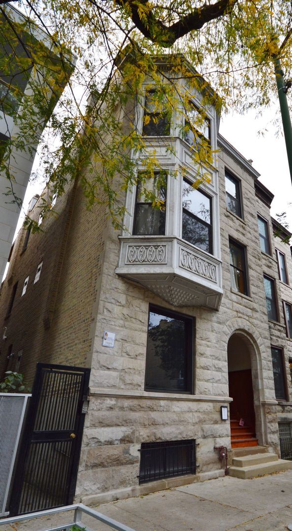 property at 1936 N Sheffield Ave