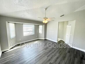 19468 Edgewater Dr in Port Charlotte, FL - Building Photo - Building Photo