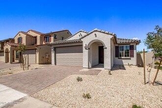 8804 W Marshall Ave in Glendale, AZ - Building Photo - Building Photo