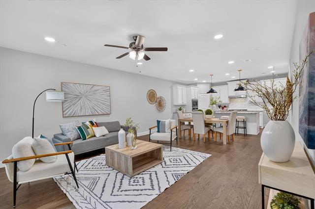 property at 2873 Creekway Dr