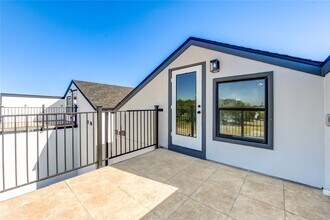 2930 El Fenice Ln in Houston, TX - Building Photo - Building Photo