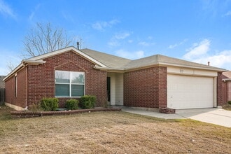 6901 Baybridge Dr in Arlington, TX - Building Photo - Building Photo