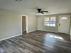 3433 Parker Dr in Oklahoma City, OK - Foto de edificio - Building Photo