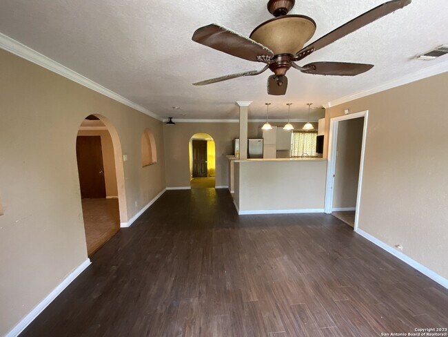 309 Shelburn Dr in San Antonio, TX - Building Photo - Building Photo