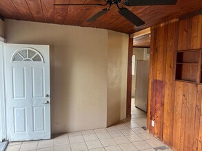 1806 36th Ave W, Unit House in Bradenton, FL - Building Photo - Building Photo