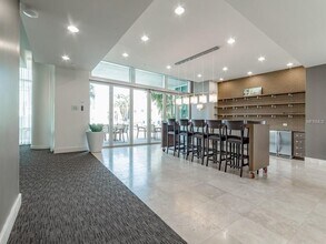 400 4th Ave S, Unit 107 in St. Petersburg, FL - Building Photo - Building Photo