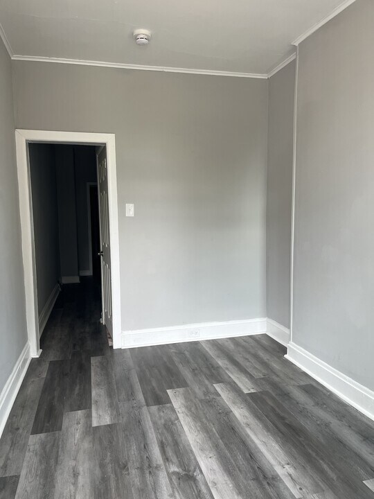 324 E 11th St in Chester, PA - Building Photo