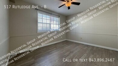 517 Rutledge Ave, Unit B in Charleston, SC - Foto de edificio - Building Photo