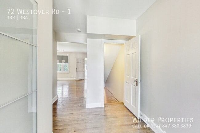 72 Westover Rd in Highwood, IL - Building Photo - Building Photo