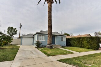 5907 Yarmouth Ave in Encino, CA - Building Photo - Building Photo
