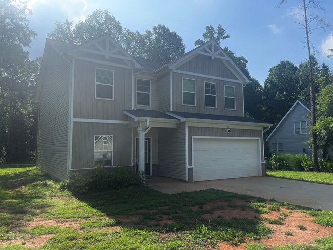 125 Blackbeard Ln