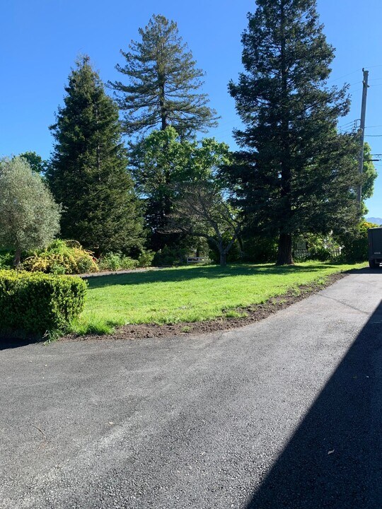 1789 Cooper Rd in Sebastopol, CA - Building Photo