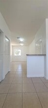 50 E 21st St, Unit 202 in Hialeah, FL - Building Photo - Building Photo