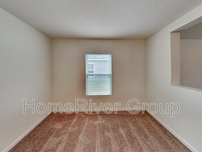 4895 Creek Bluff Ln in Middleburg, FL - Building Photo - Building Photo
