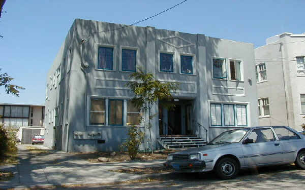 1728 Walnut St in Berkeley, CA - Foto de edificio - Building Photo