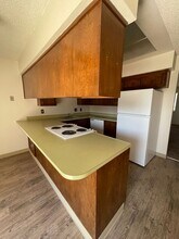 291 W Alexander Ave in Merced, CA - Building Photo - Building Photo