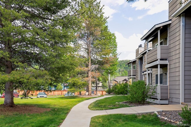 property at 1315 Sparta Plaza