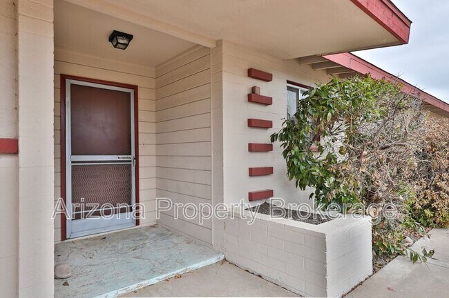 1248 N Gaylord Cir in Mesa, AZ - Building Photo - Building Photo