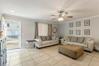 1986 Scenic Gulf Dr in Miramar Beach, FL - Building Photo - Building Photo