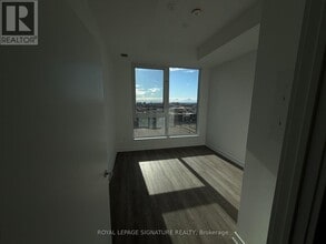 1007 The Queensway in Toronto, ON - Building Photo - Building Photo