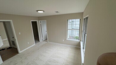 8623 Beekman Pl in Alexandria, VA - Building Photo - Building Photo
