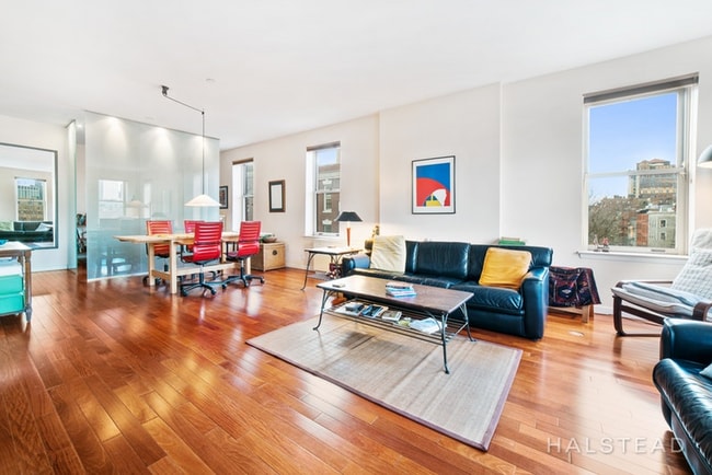 property at 55 Poplar St