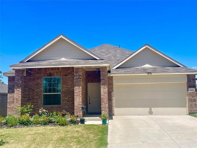 property at 3008 Chinkapin Ln