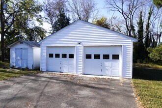 7230 Colony Cir in Mechanicsville, VA - Foto de edificio - Building Photo