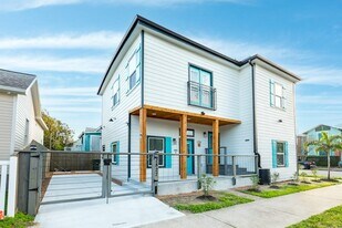 2827 Avenue Q in Galveston, TX - Building Photo