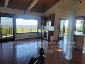 24791 Northcrest Ln in Los Altos Hills, CA - Building Photo - Building Photo