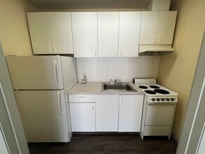 2241 W Pensacola St in Tallahassee, FL - Building Photo - Building Photo
