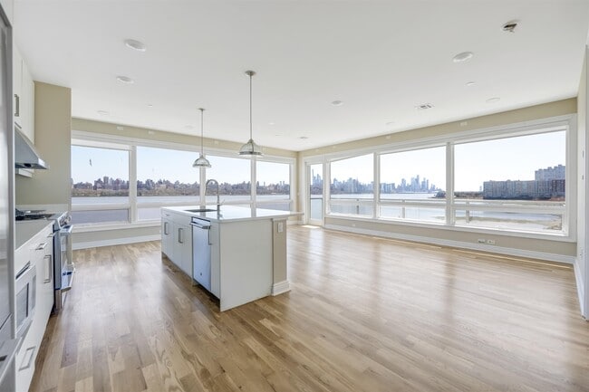 property at 15 Somerset Ln