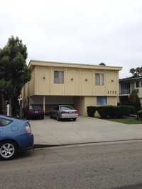 3723 Mentone Ave in Los Angeles, CA - Foto de edificio - Building Photo