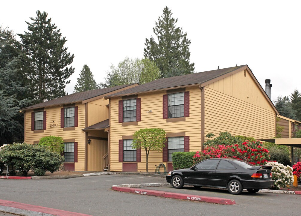 Legacy Place in Seatac, WA - Building Photo