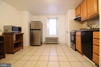 30 S 22nd St in Philadelphia, PA - Building Photo - Building Photo