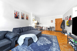 105 Marion St, Unit #100 - 33 Apartamentos